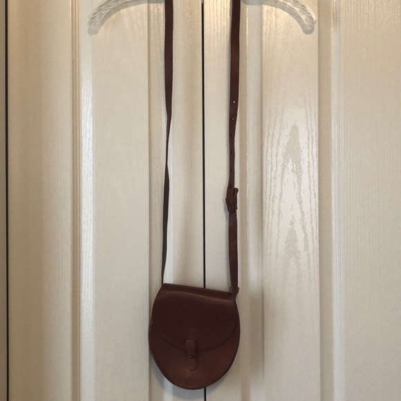 Lucky Brand Handbags - Lucky Brand Leather Crossbody - like new